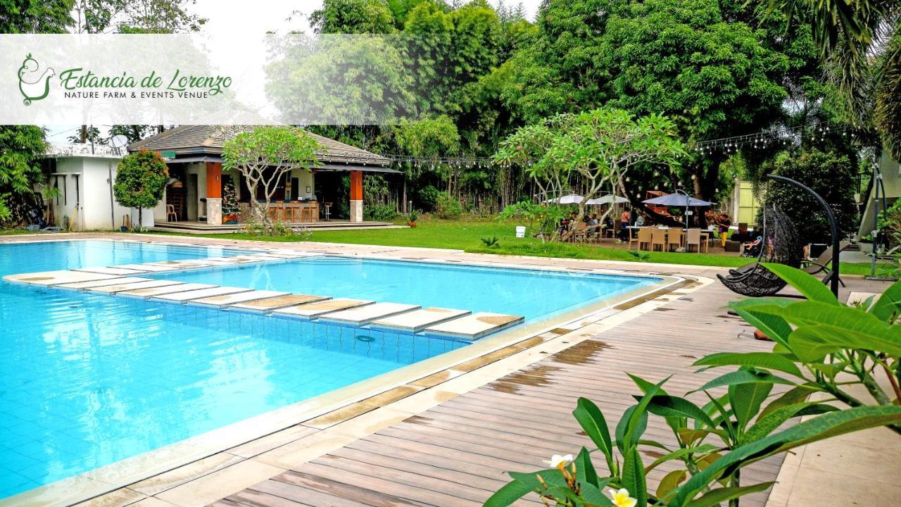 Estancia De Lorenzo Tarlac Esterno foto