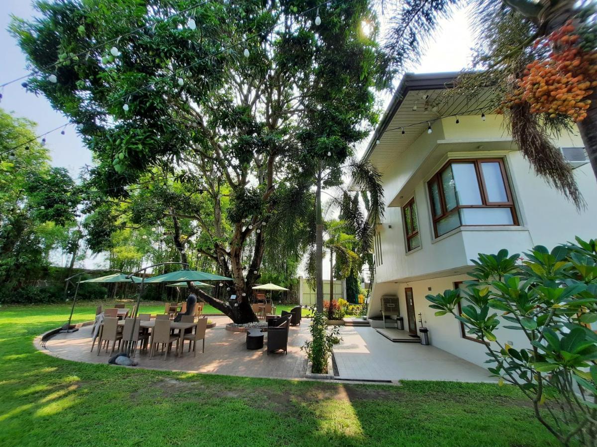 Estancia De Lorenzo Tarlac Esterno foto